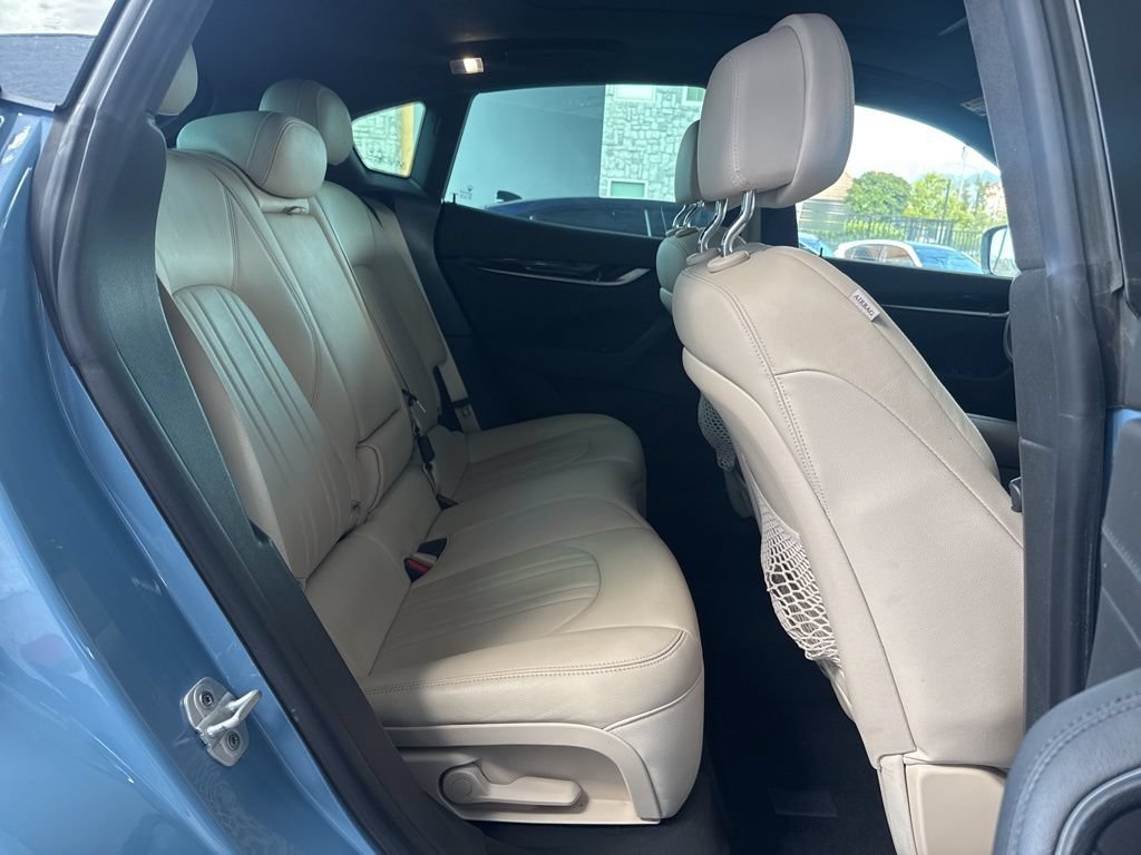 Certified 2022 Maserati Levante GT AWD/4WD image 21