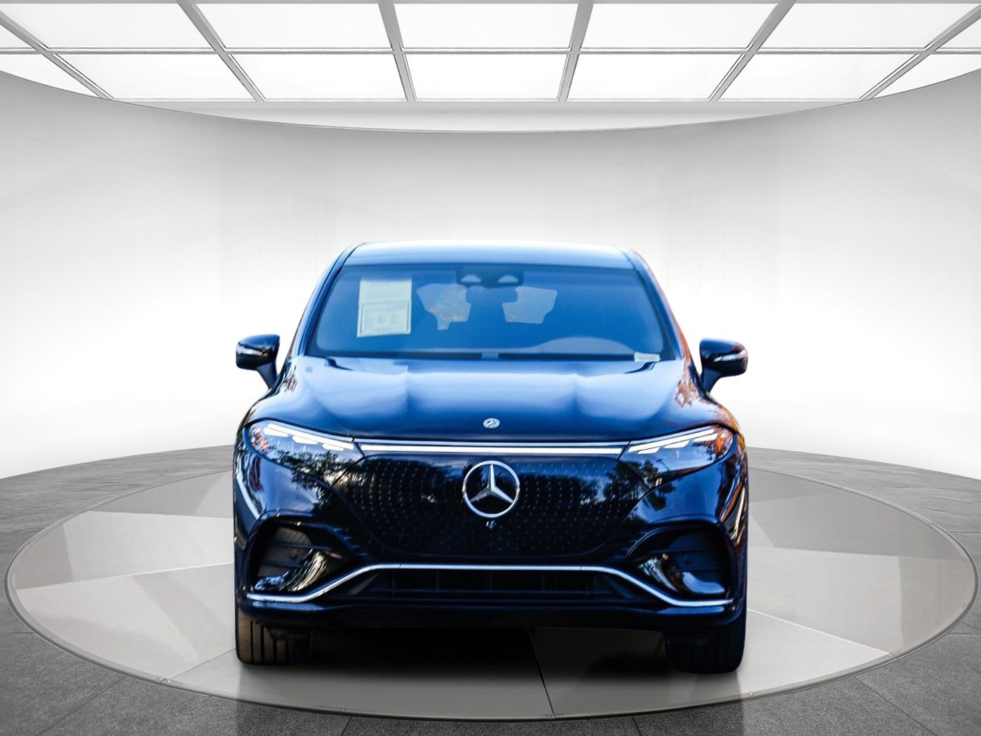 Used 2023 Mercedes-Benz EQS 580 4MATIC SUV image 6