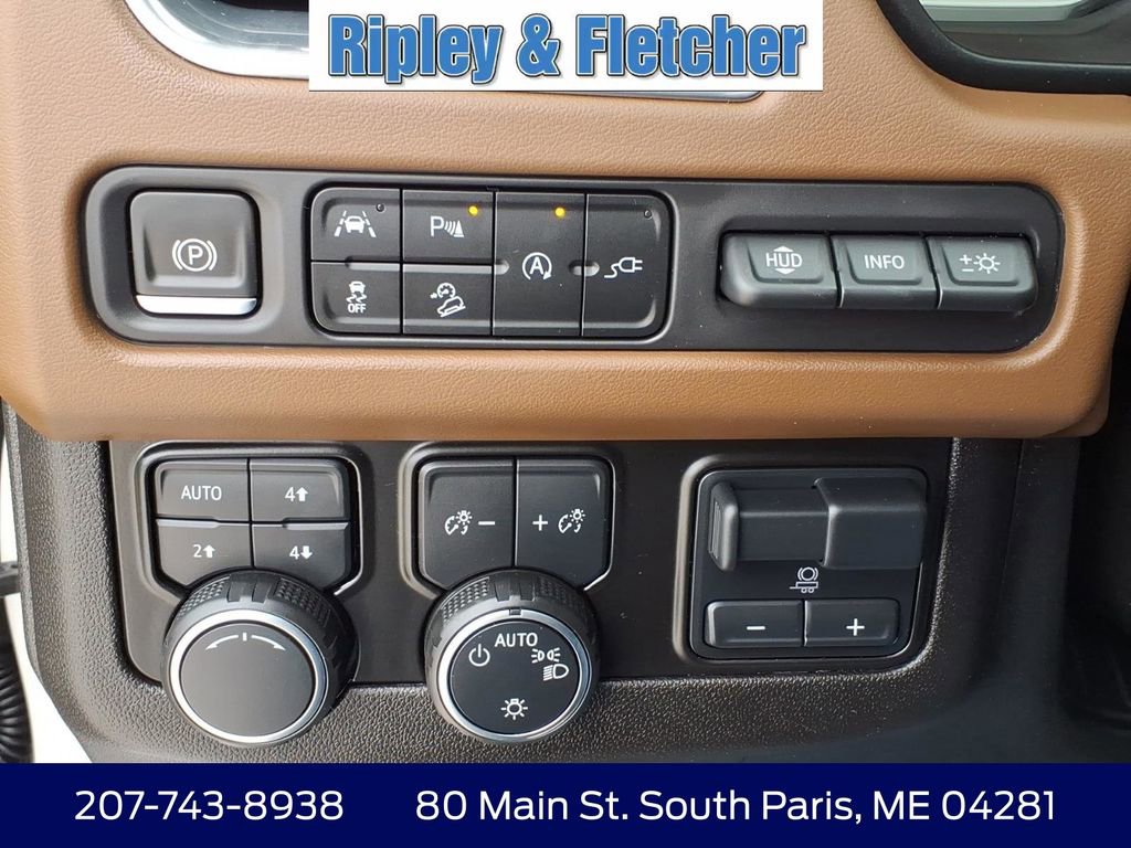 Used 2021 Chevrolet Tahoe High Country w/ Premium Package image 19