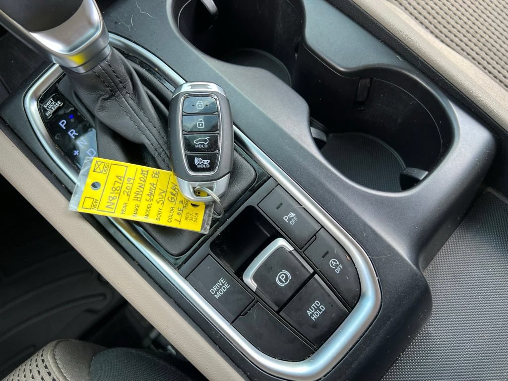 Used 2019 Hyundai Santa Fe SEL FWD image 40