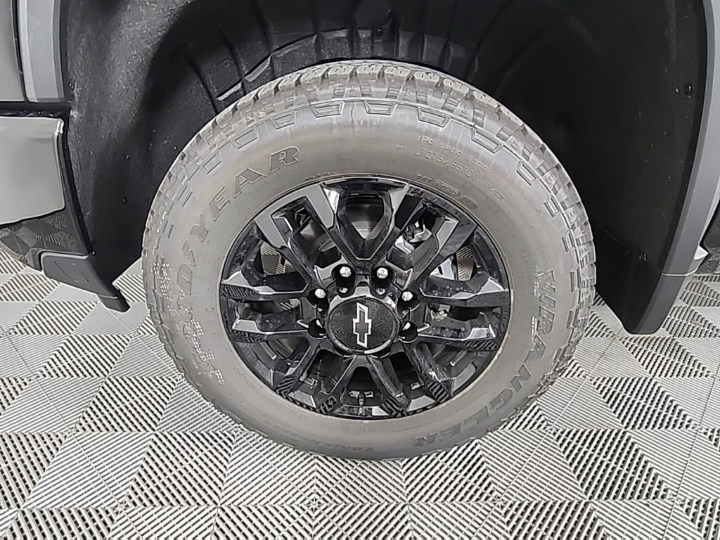 New 2026 Chevrolet Silverado 2500 LT image 16