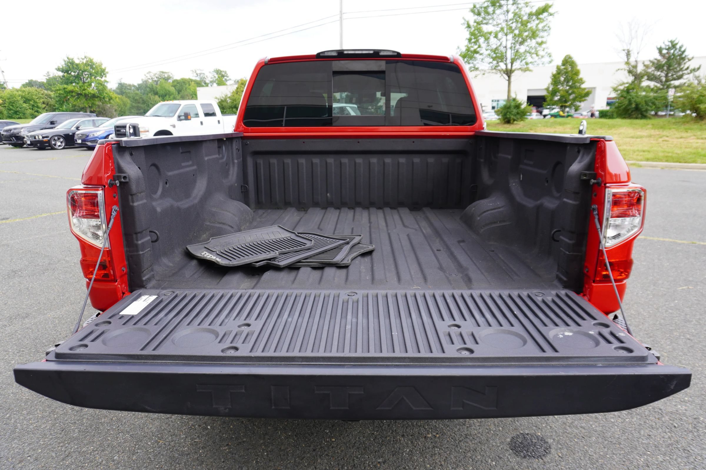 Used 2021 Nissan Titan S w/ S Utility Package AWD/4WD image 23