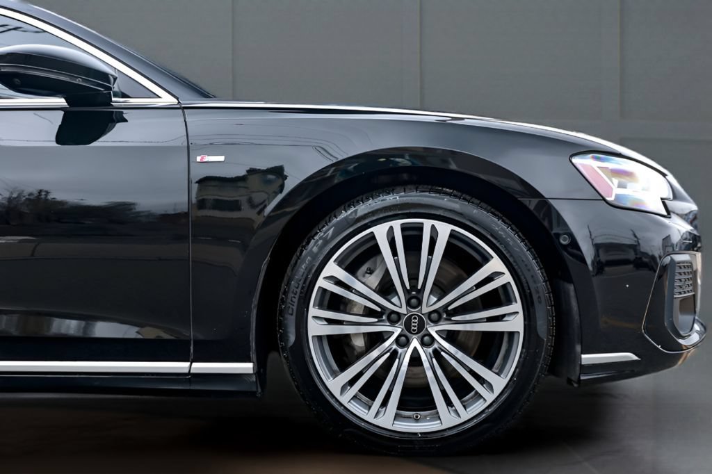 Used 2023 Audi A8 L 3.0T w/ Comfort Plus Package AWD/4WD image 39