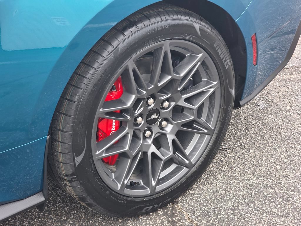 New 2026 Ford Mustang GT Premium w/ GT Performance Package RWD image 30