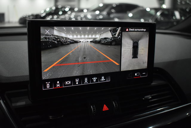 Used 2023 Audi SQ5 Premium Plus w/ Premium Plus Package image 18