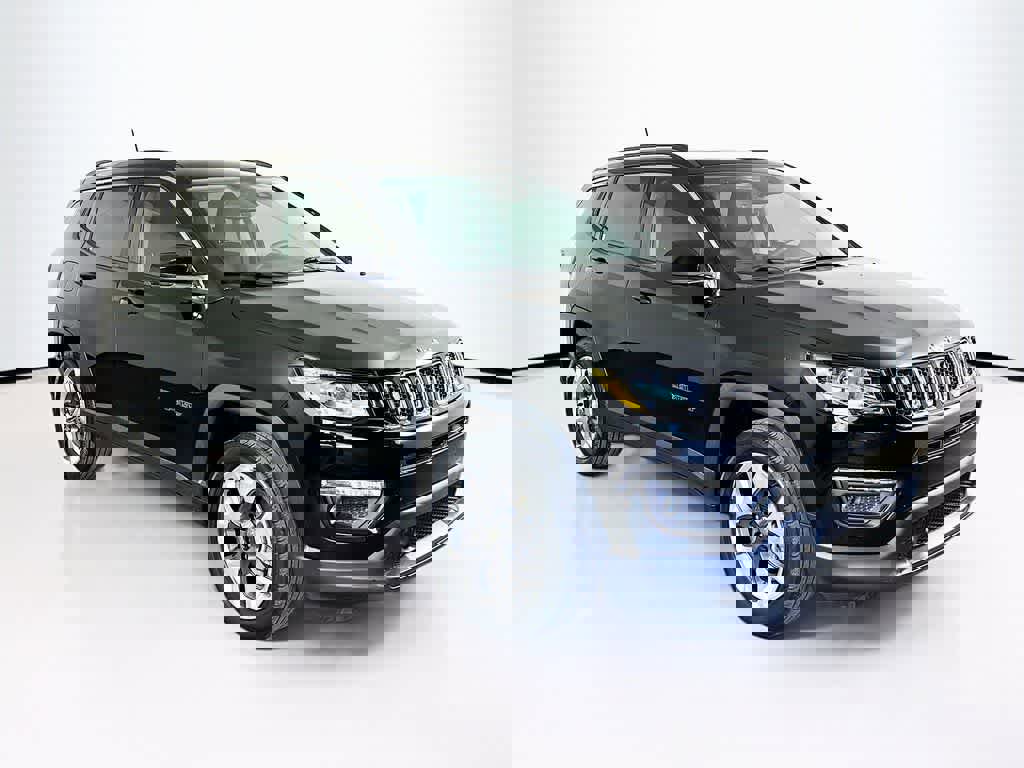 Used 2021 Jeep Compass Limited w/ Sun and Sound Group AWD/4WD image 24