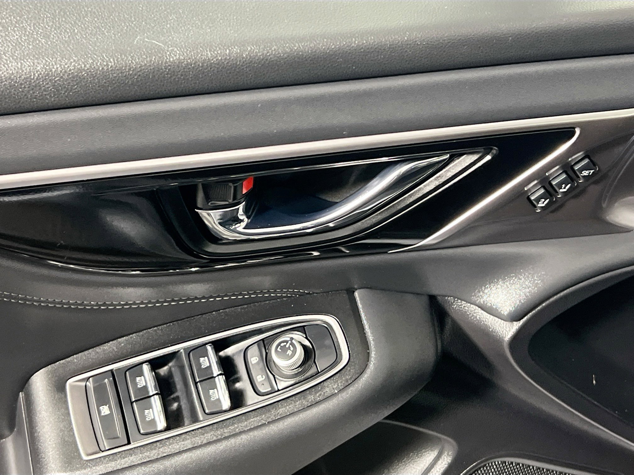 Used 2024 Subaru Legacy Limited w/ Popular Package #2 image 16