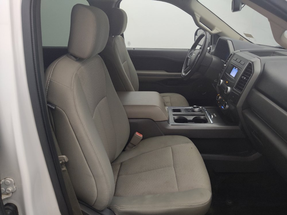 Used 2018 Ford Expedition Max XLT w/ Cargo Package RWD image 21