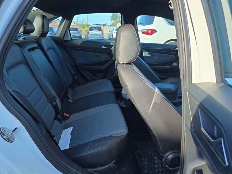 Used 2025 Volkswagen Jetta GLI Autobahn image 12