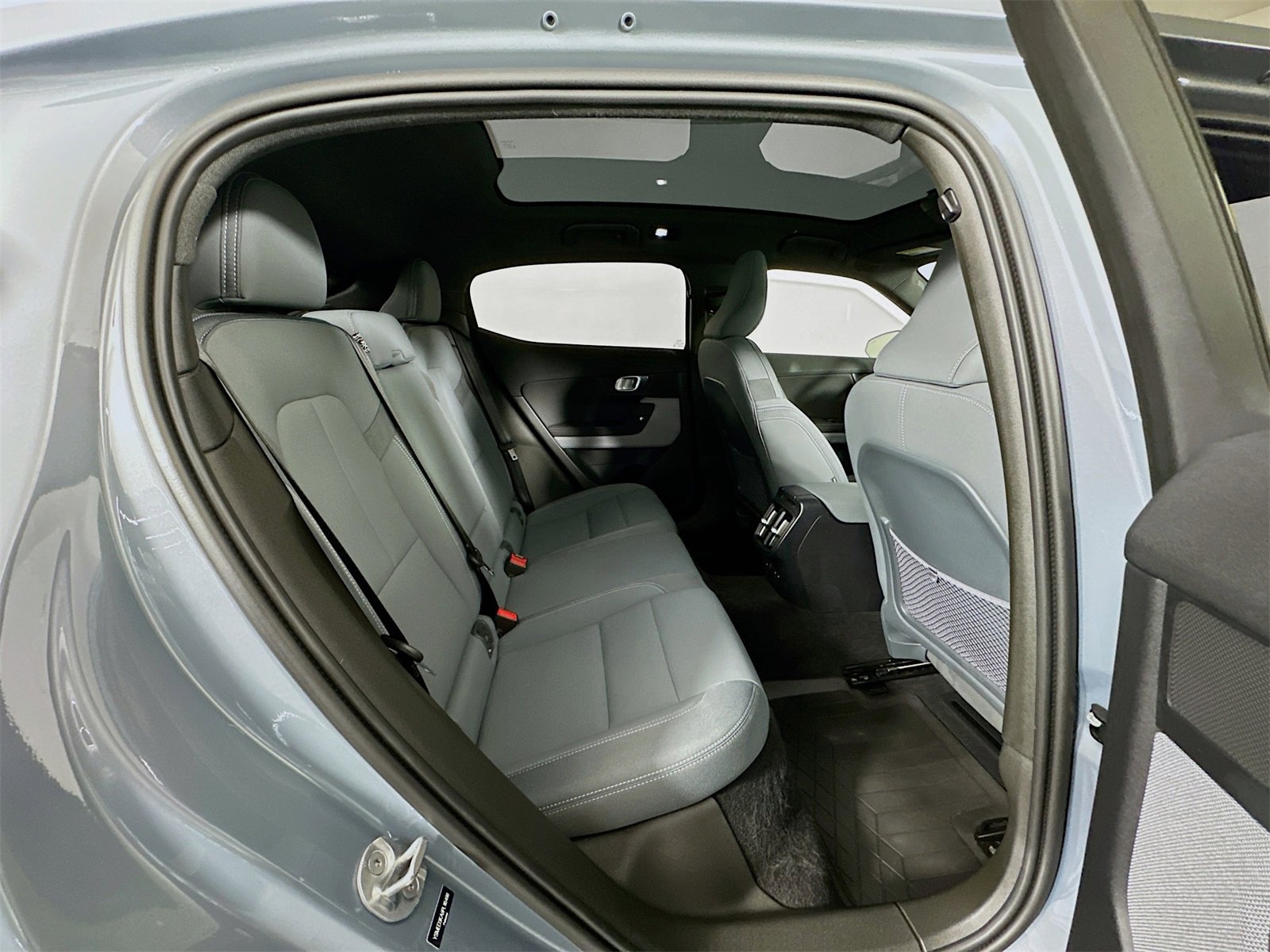 Used 2023 Polestar Polestar 2 w/ Pilot Pack image 29