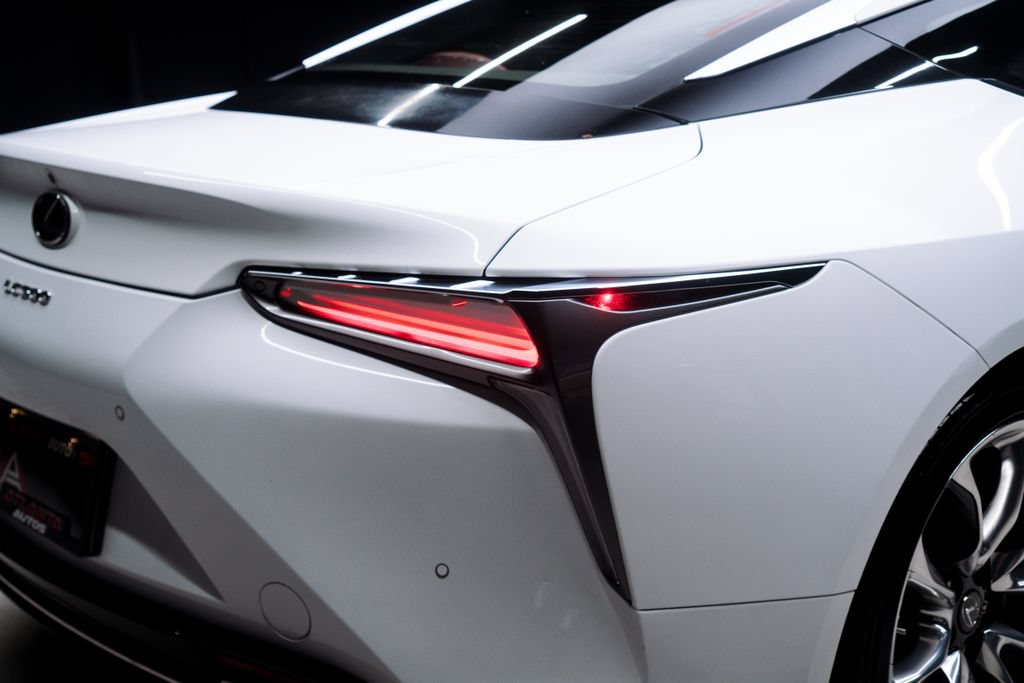 Used 2018 Lexus LC 500 Coupe RWD image 16