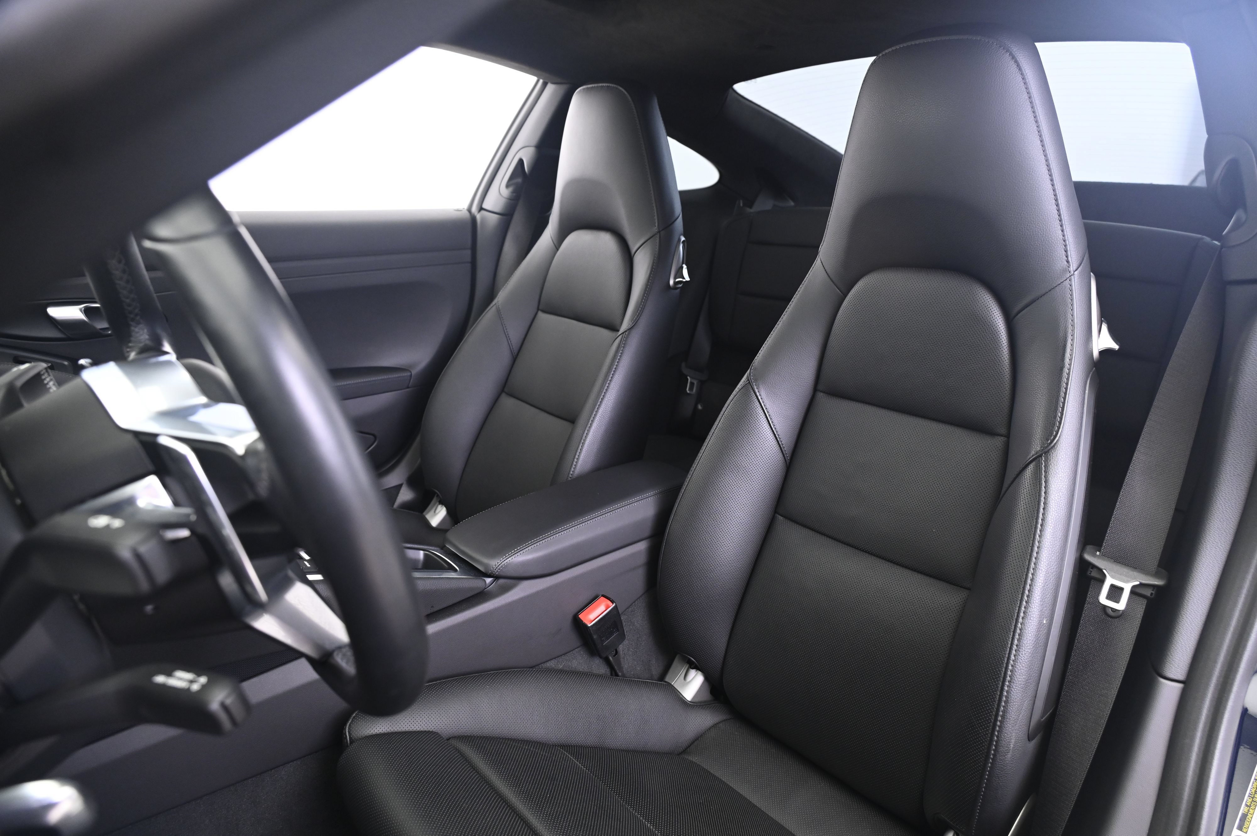 Certified 2019 Porsche 911 Carrera RWD image 26