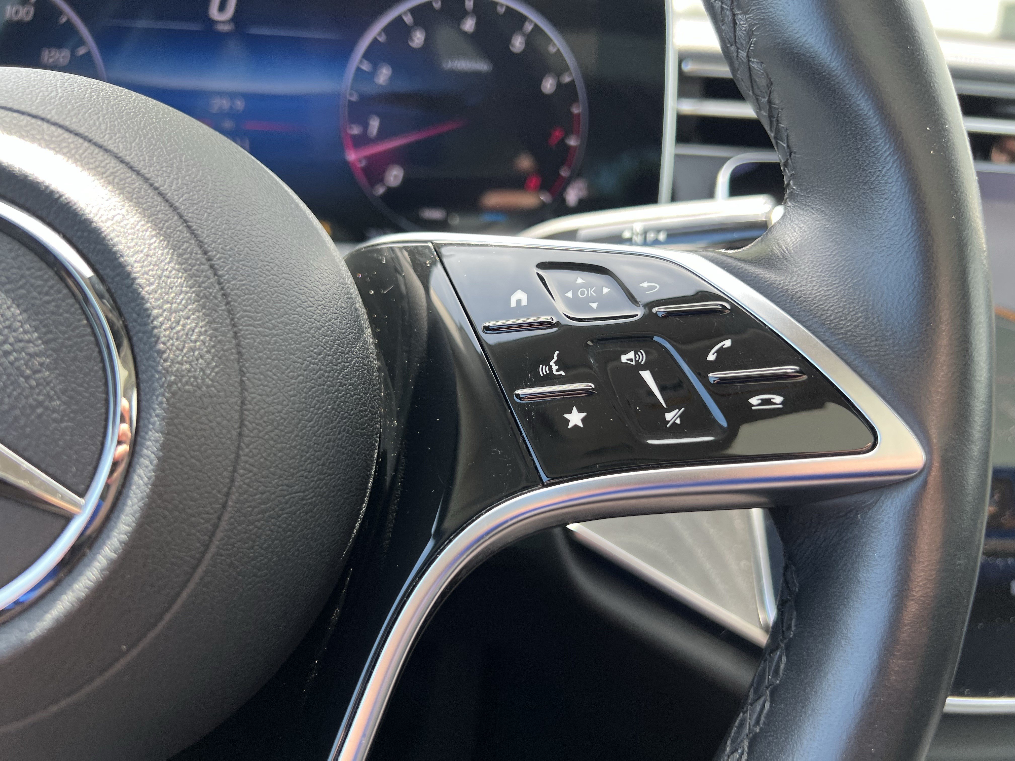 Certified 2025 Mercedes-Benz E 350 4MATIC Sedan image 20