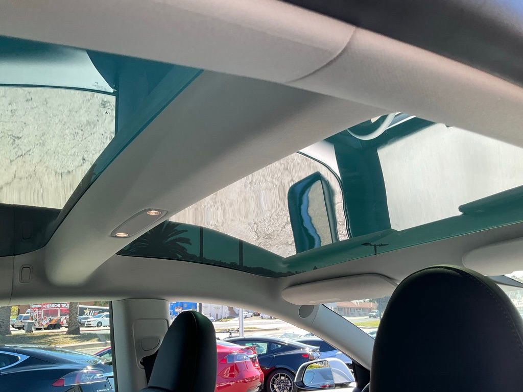 Used 2023 Tesla Model 3 Standard Range image 57