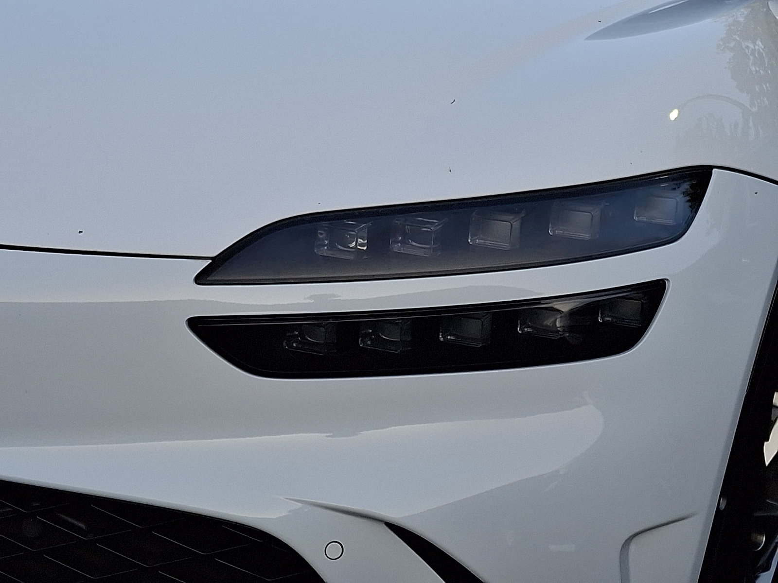 Used 2023 Genesis GV60 Performance AWD/4WD image 7