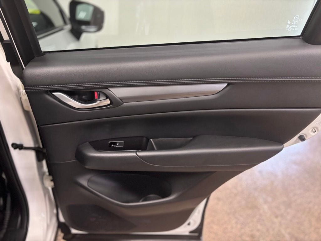 Used 2023 MAZDA CX-5 AWD 2.5 S image 19