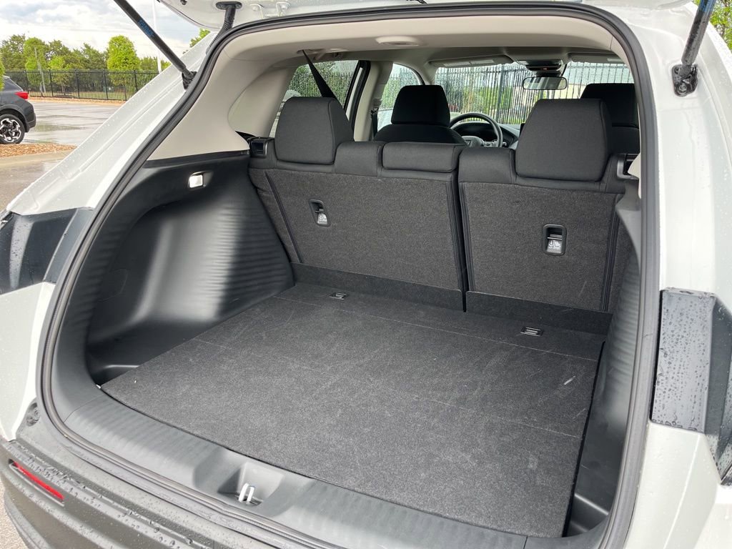 Certified 2026 Honda HR-V LX image 9