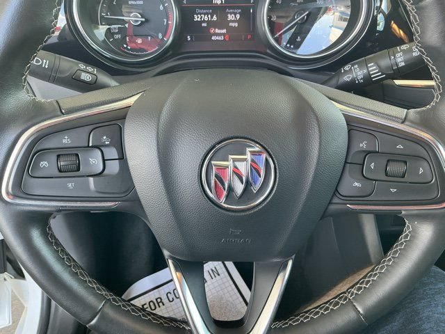 Used 2022 Buick Encore GX Select w/ Sport Touring Package FWD image 28