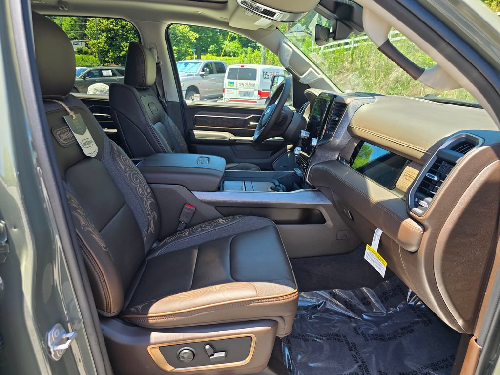 Used 2026 RAM 1500 Limited w/ Bed Utility Group AWD/4WD image 30