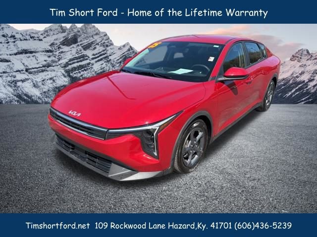 Used 2025 Kia K4 FWD image 3