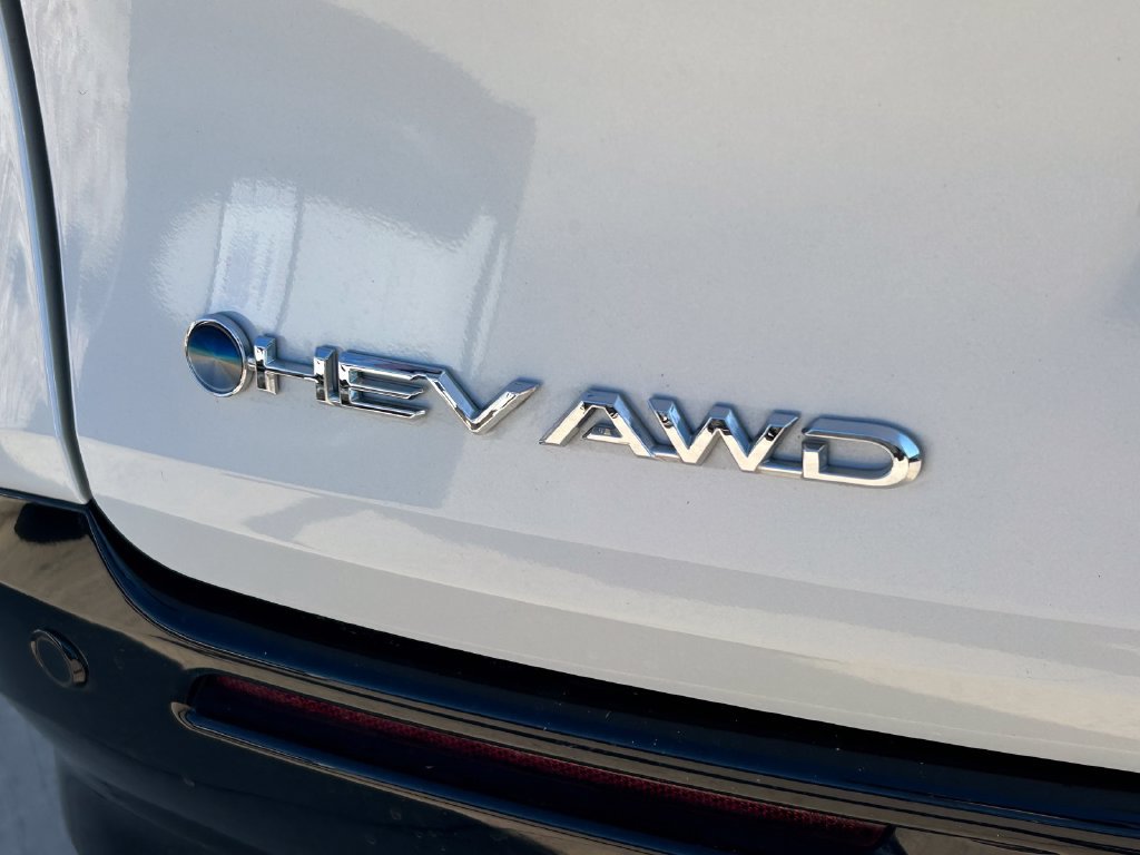 Used 2026 Toyota Sienna Limited AWD/4WD image 13