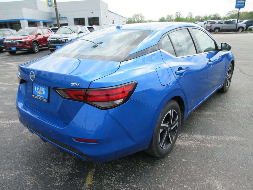Used 2024 Nissan Sentra SV FWD image 5