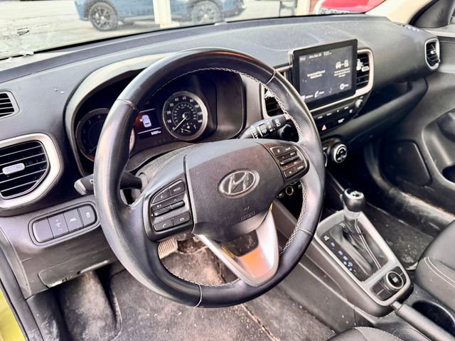 Used 2022 Hyundai Venue SEL image 10