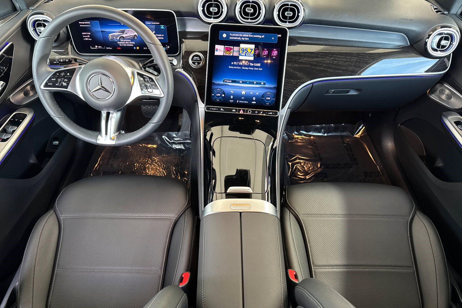 Certified 2025 Mercedes-Benz GLC 300 4MATIC image 15