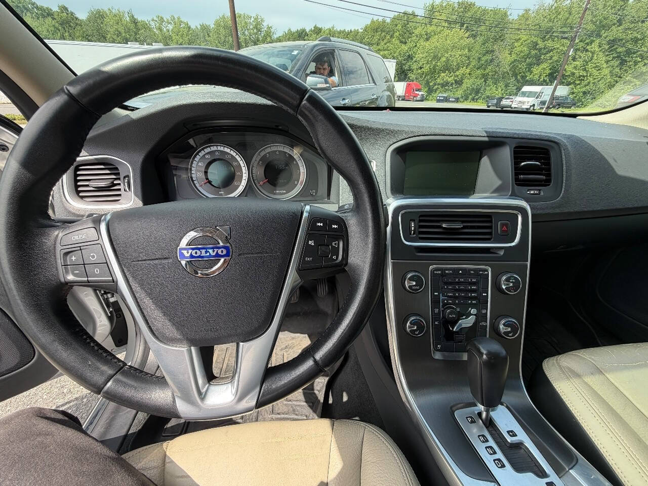 Used 2012 Volvo S60 T5 FWD image 9