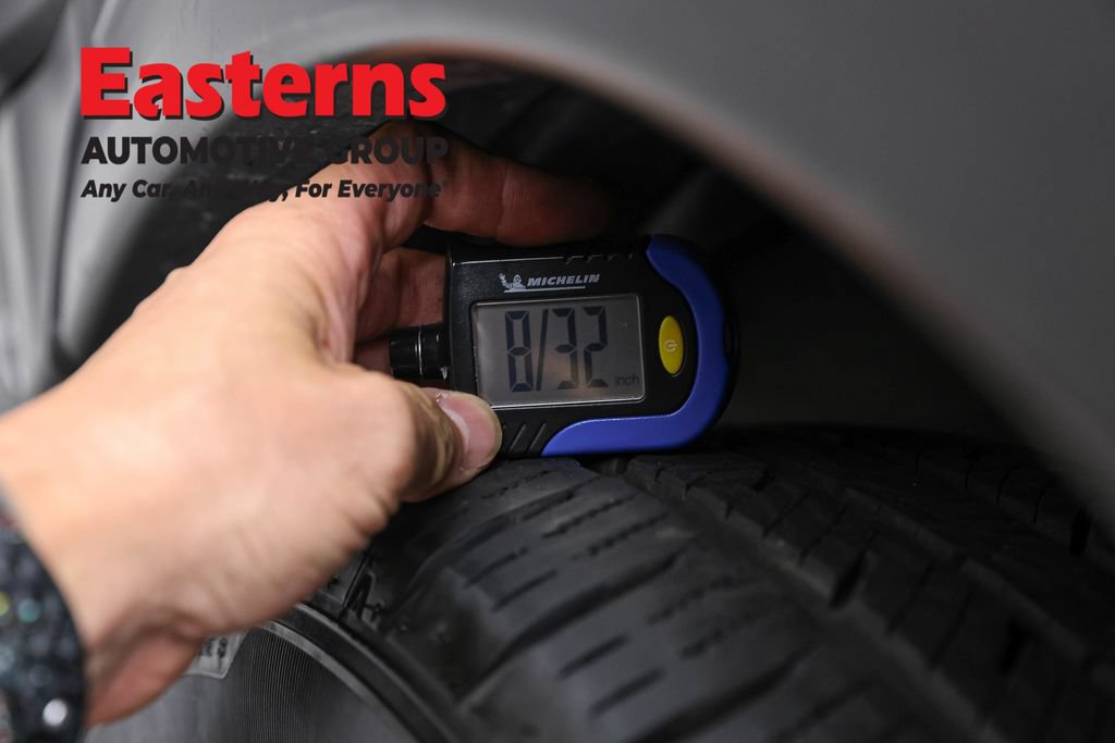 Used 2024 Mitsubishi Eclipse Cross AWD image 28