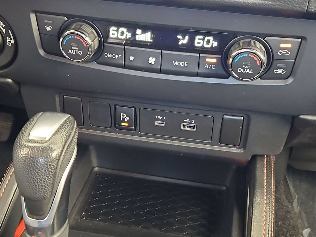 Used 2023 Nissan Frontier PRO-4X w/ Technology Package AWD/4WD image 33