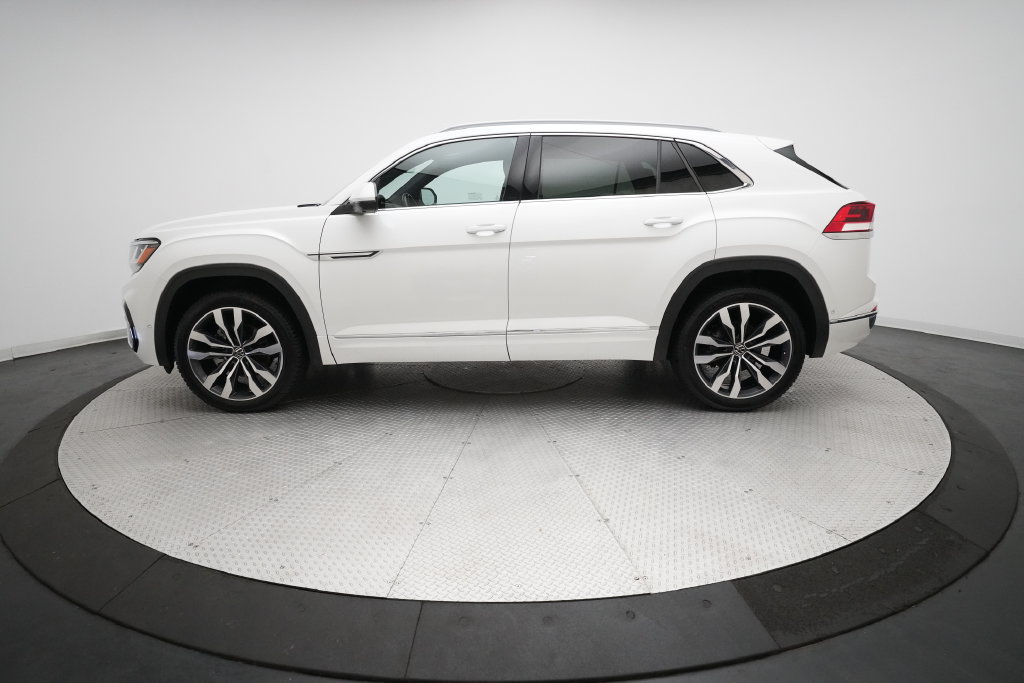 Used 2022 Volkswagen Atlas Cross Sport SEL Premium R-Line AWD/4WD image 24