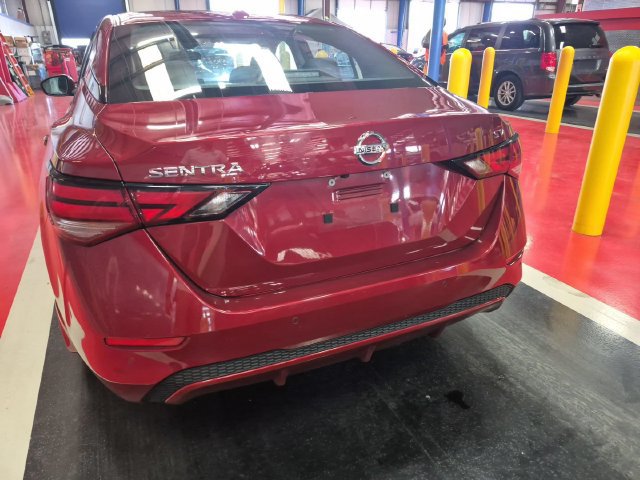 Used 2023 Nissan Sentra SV FWD image 6