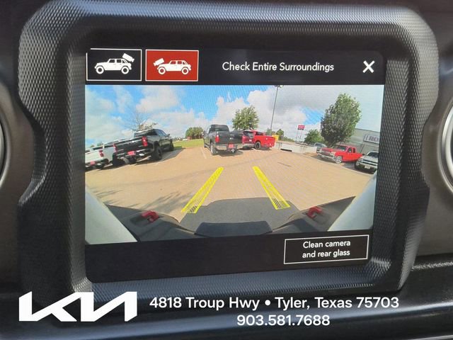 Used 2022 Jeep Wrangler Unlimited Rubicon w/ LED Lighting Group AWD/4WD image 36