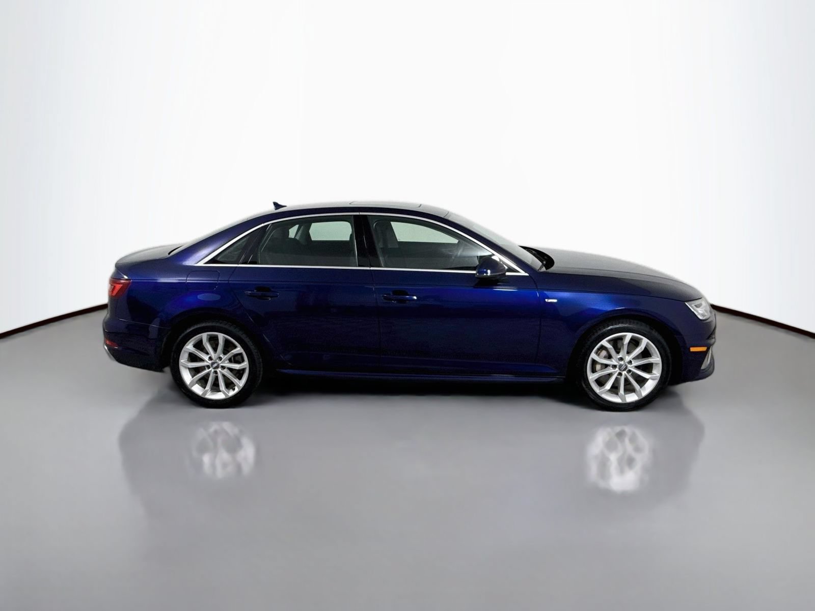 Used 2019 Audi A4 2.0T Prestige w/ Prestige Package AWD/4WD image 8