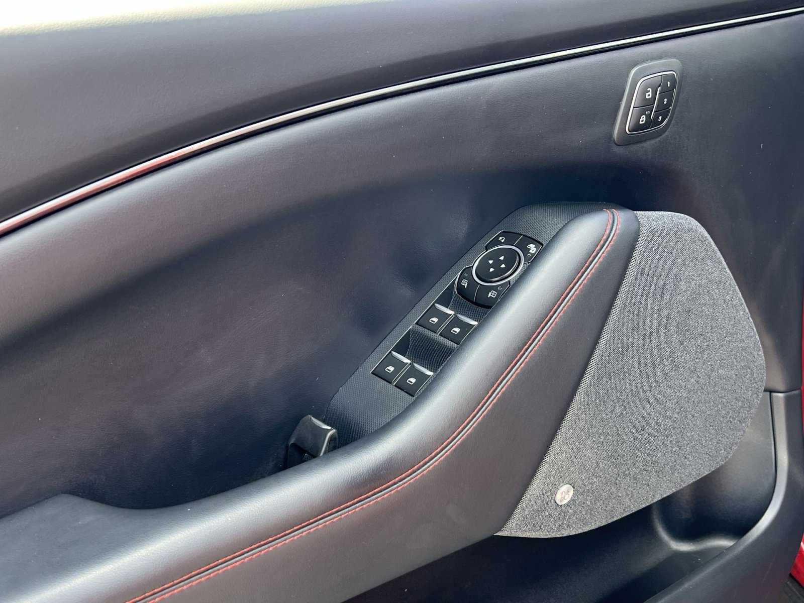 Used 2021 Ford Mustang Mach-E Premium w/ Equipment Group 301A image 15