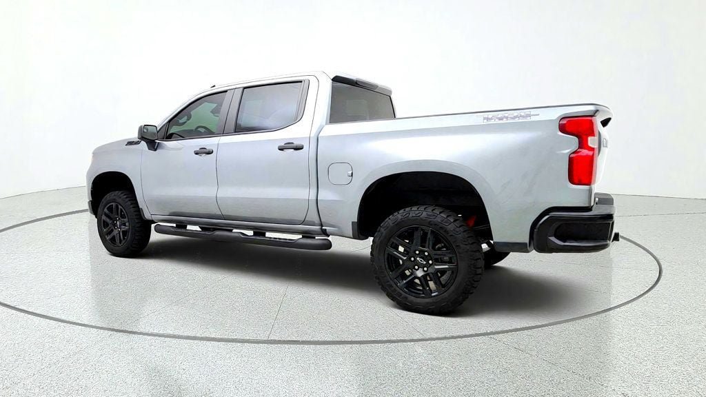 Used 2023 Chevrolet Silverado 1500 Custom Trail Boss w/ LPO, Dark Essentials Package AWD/4WD image 7