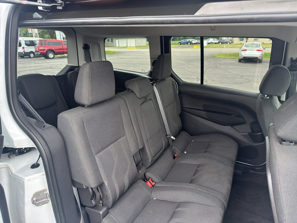 Used 2015 Ford Transit Connect XLT image 22