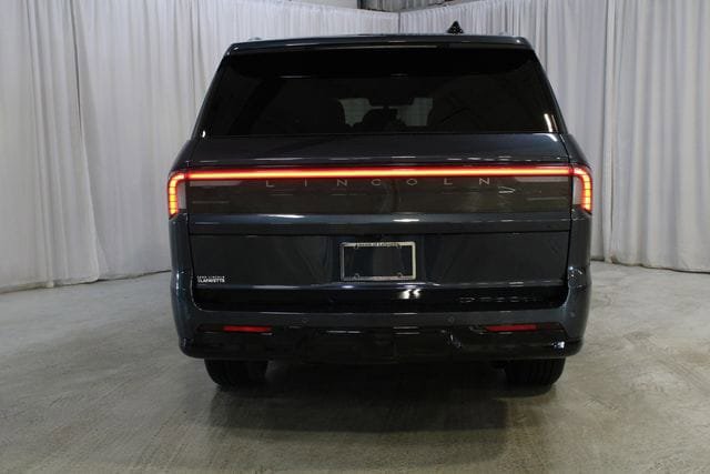 New 2026 Lincoln Navigator L Reserve AWD/4WD image 51