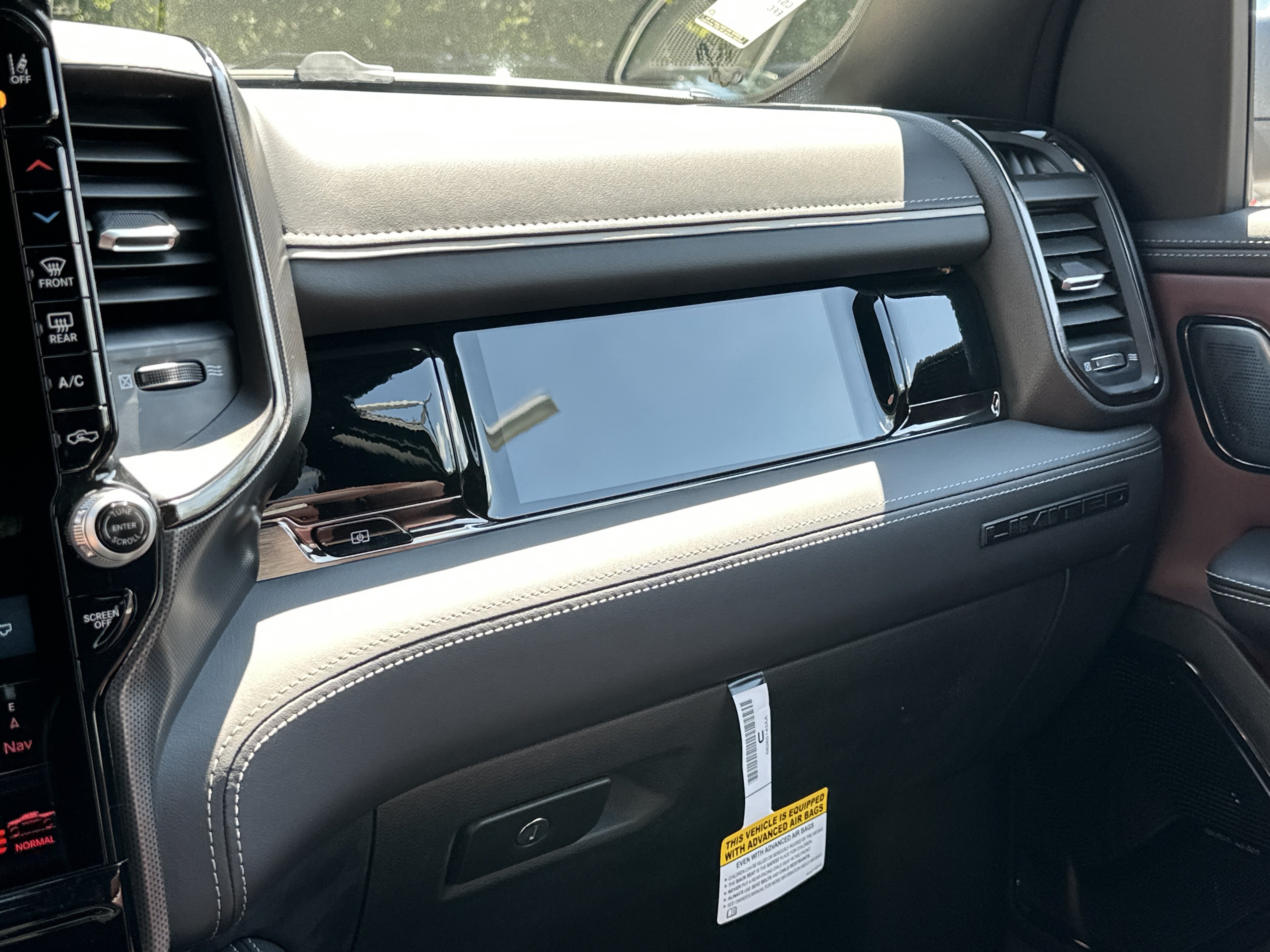 New 2027 RAM 1500 Limited AWD/4WD image 6