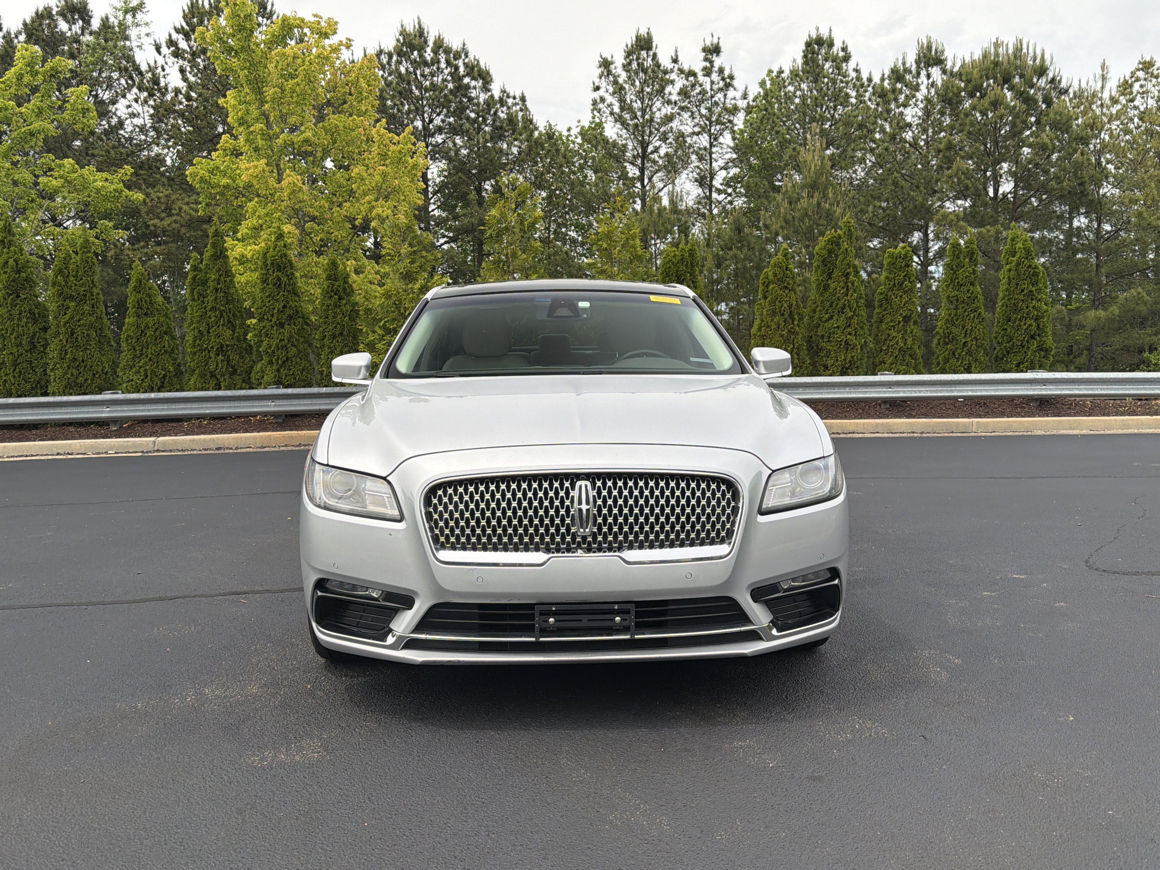 Used 2019 Lincoln Continental Select FWD image 10