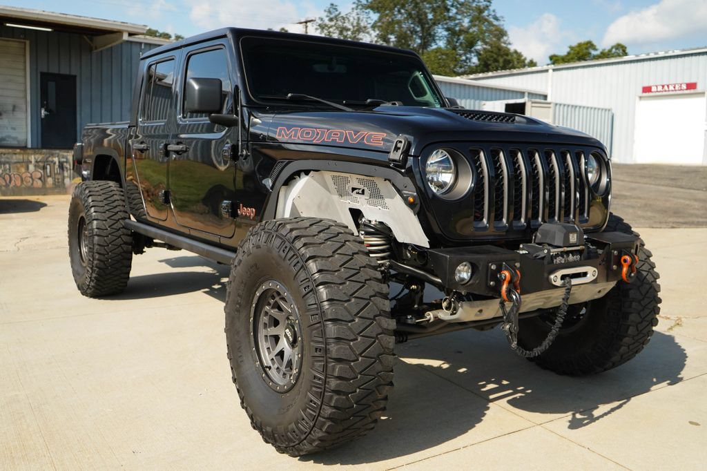 Used 2022 Jeep Gladiator Mojave w/ Cold Weather Group AWD/4WD image 40