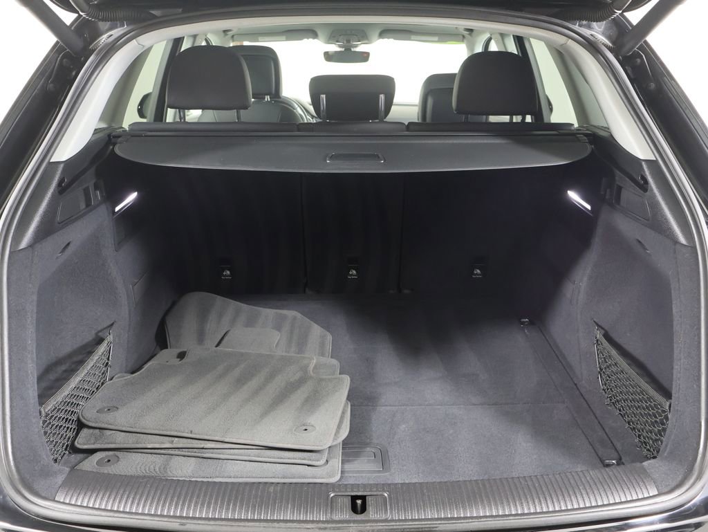 Used 2018 Audi Q5 2.0T Premium Plus w/ Premium Plus Package image 16