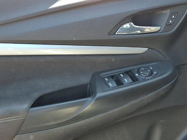 Used 2023 Chevrolet Bolt EUV LT FWD image 19