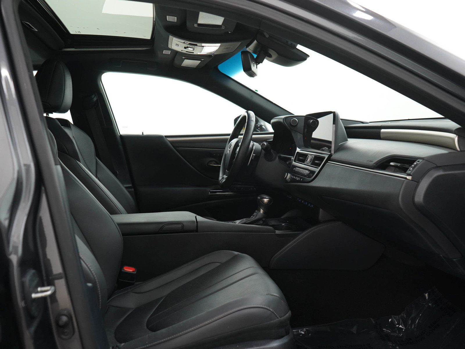 Used 2024 Lexus ES 300h F Sport w/ Accessory Package (Z2) FWD image 12
