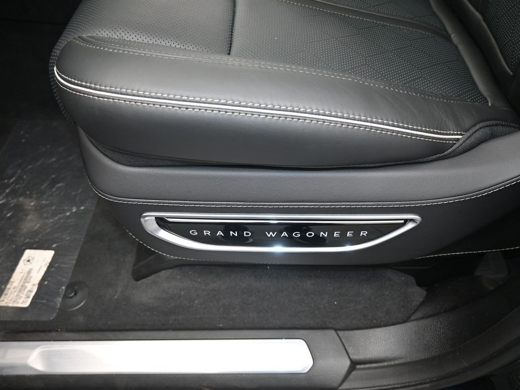 Used 2024 Jeep Grand Wagoneer L Series II w/ Quick Order Packagew 28T image 16