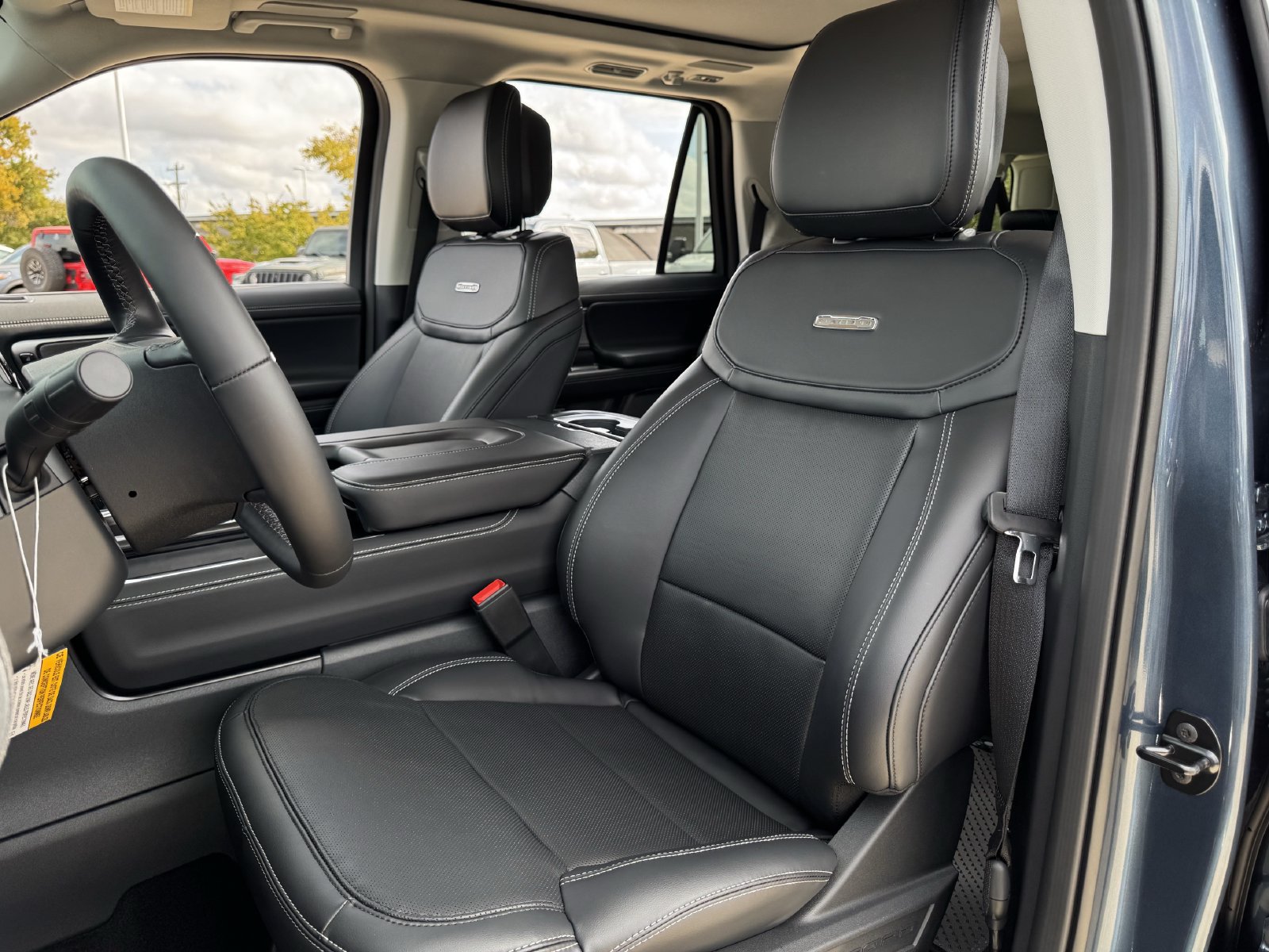 New 2027 Ford Expedition Max Platinum w/ Driver's Package AWD/4WD image 23