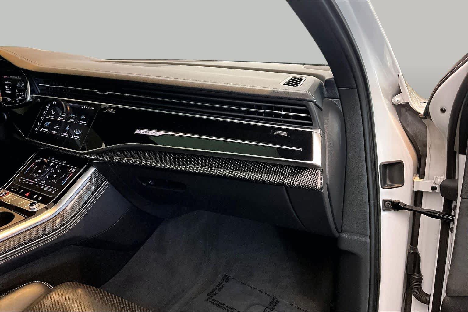 Used 2023 Audi SQ7 Premium Plus w/ Executive Package AWD/4WD image 17