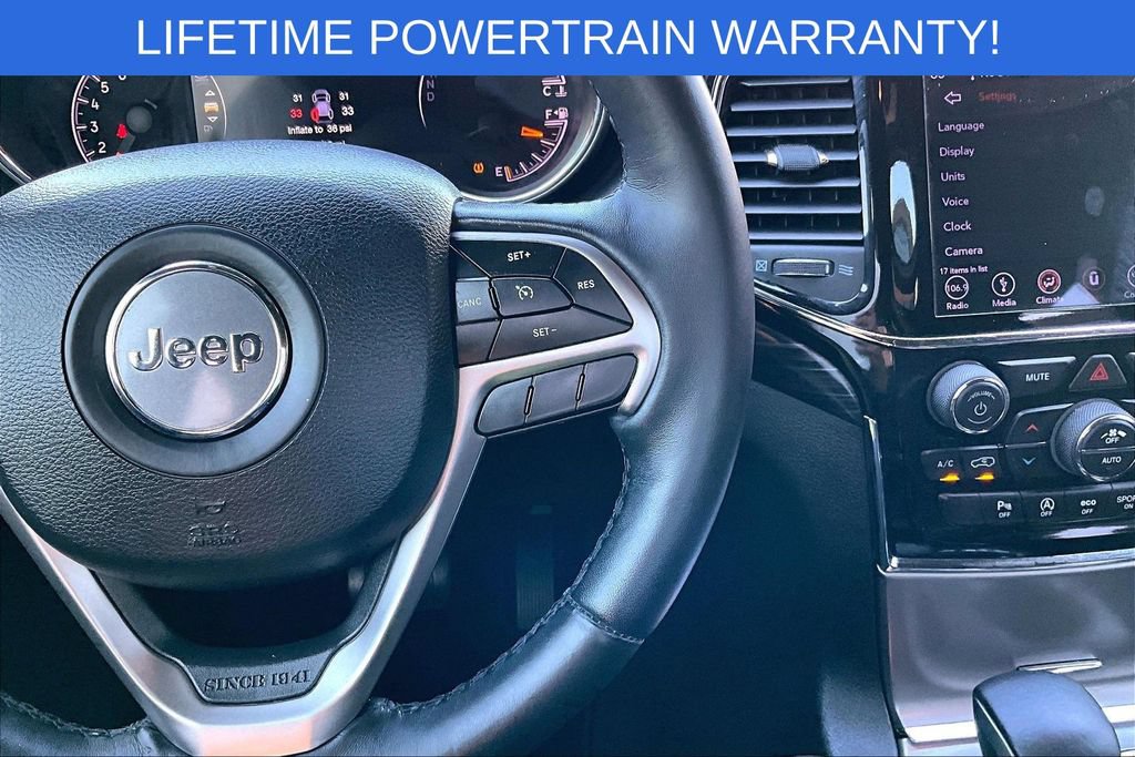 Used 2019 Jeep Grand Cherokee Altitude RWD image 28