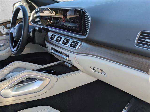 Certified 2025 Mercedes-Benz GLE 450 4MATIC image 21